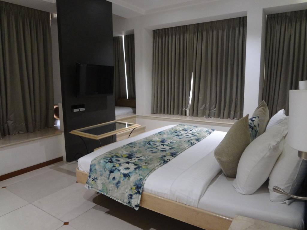 Hotel Suncity Apollo - Gateway Of India Mumbai Dış mekan fotoğraf